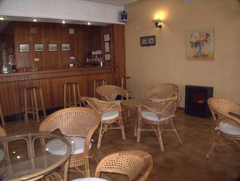 Hotel Tres Jotas Conil Conil De La Frontera Restaurant photo
